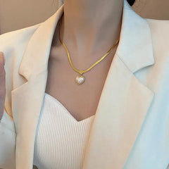 WB125 Pearl Heart Pendant Stainless Steel Necklace