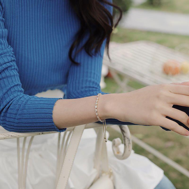 Zircon Gold Pull Adjustable Bracelet