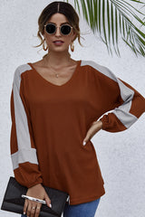 Loose V-neck T-shirt