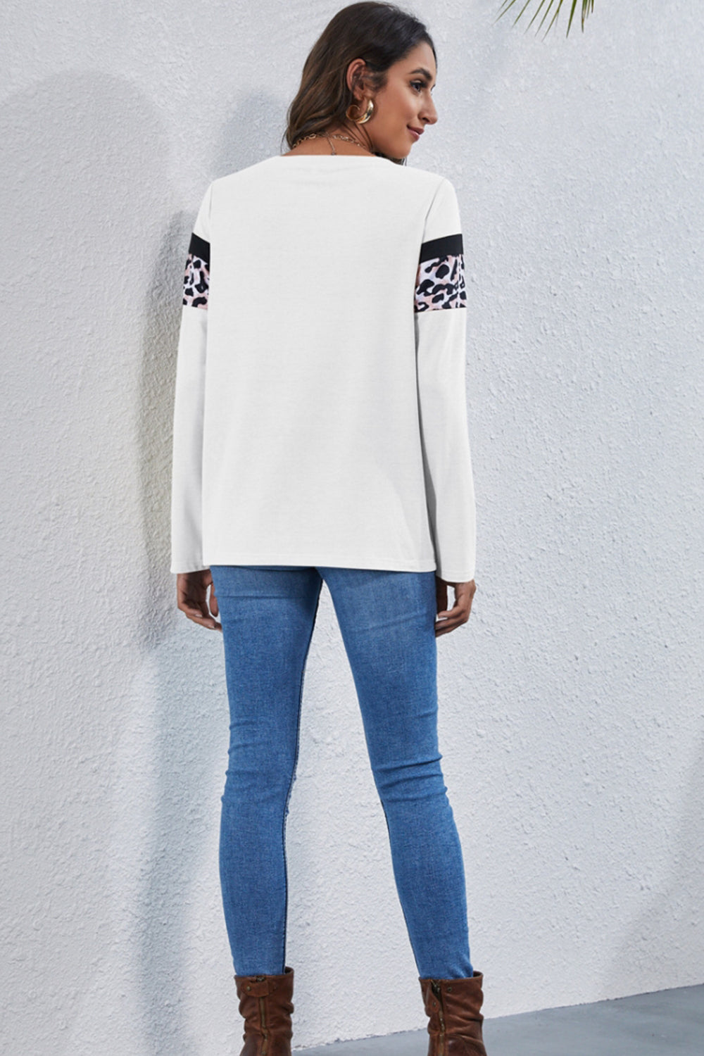 Round Neck Printed Long-Sleeved T-Shirt