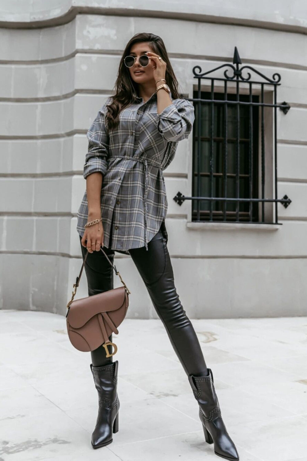 Plaid Mid-Length Long-Sleeved Shirt