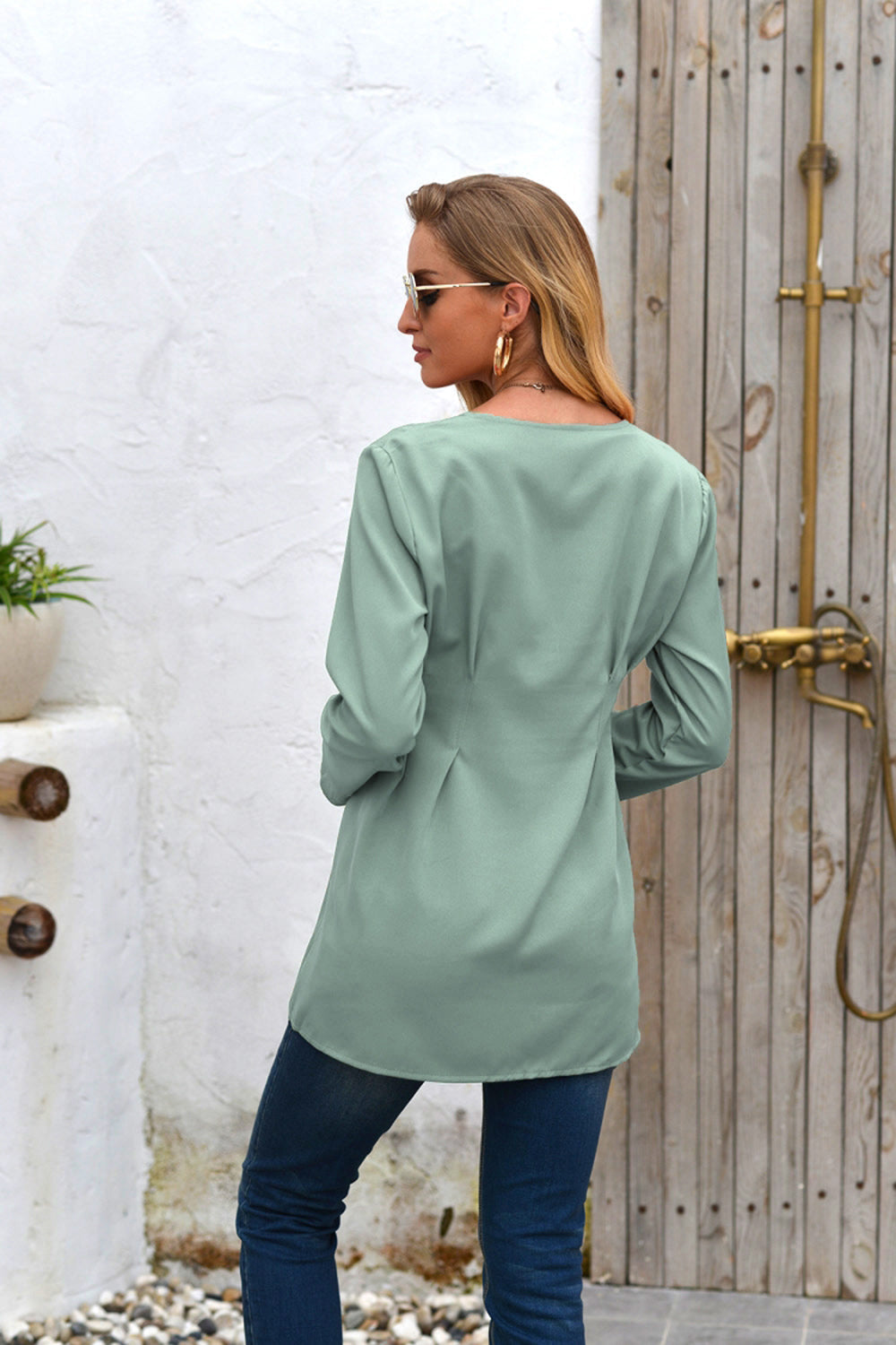 Mid-Length V-Neck Long Sleeve Shirt