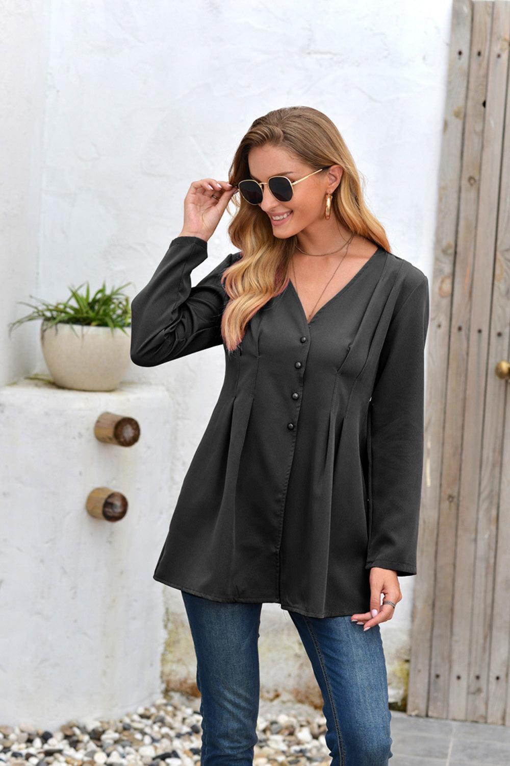 Mid-Length V-Neck Long Sleeve Shirt