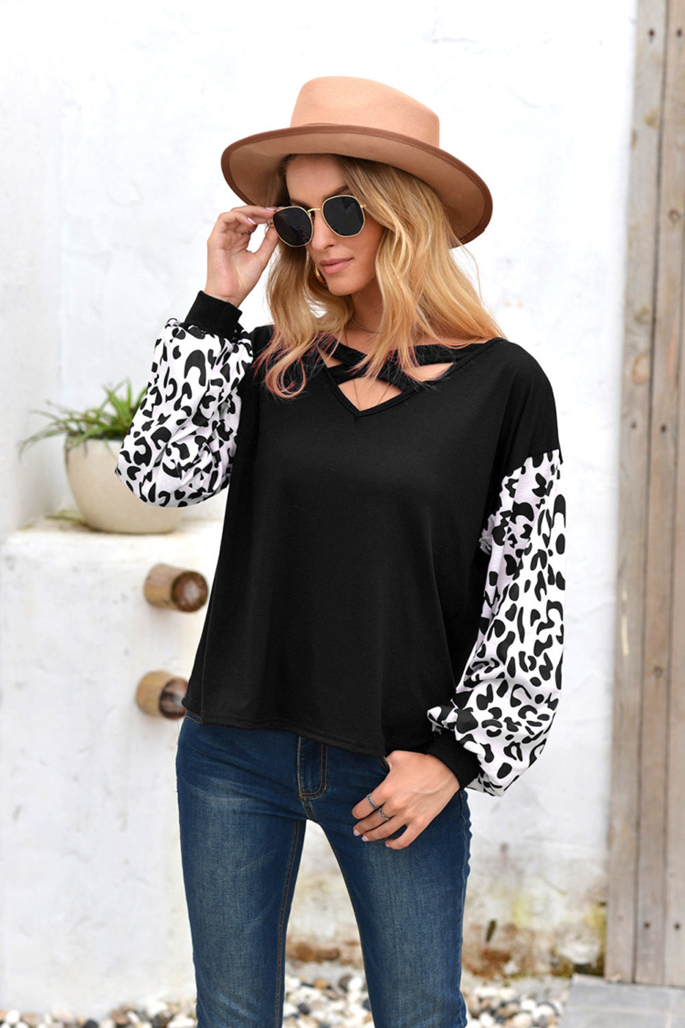 Cross Collar Leopard Sleeve T-shirt