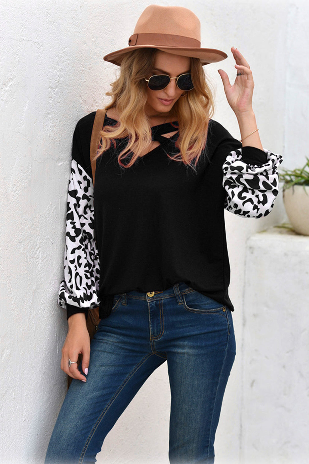 Cross Collar Leopard Sleeve T-shirt