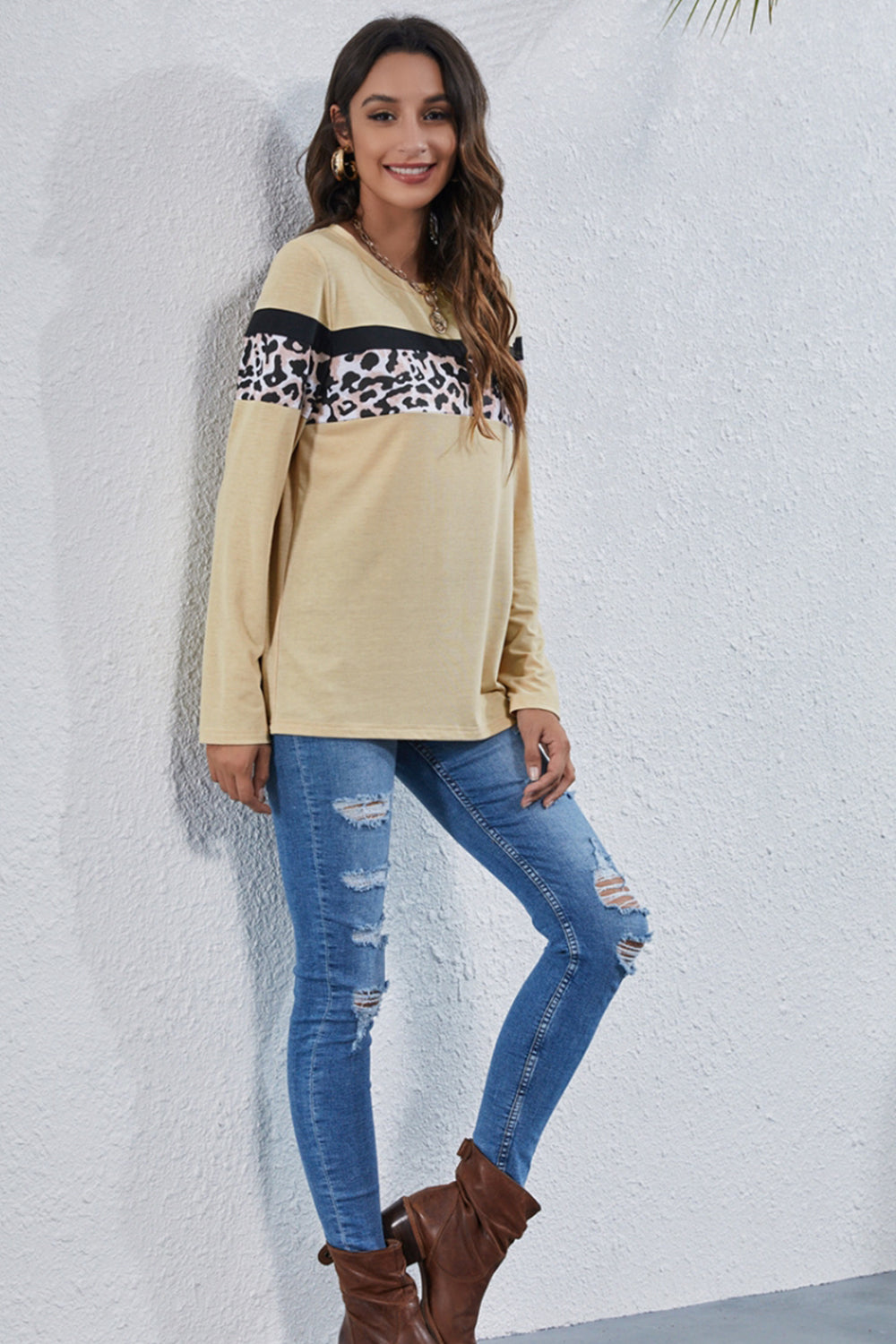 Round Neck Printed Long-Sleeved T-Shirt