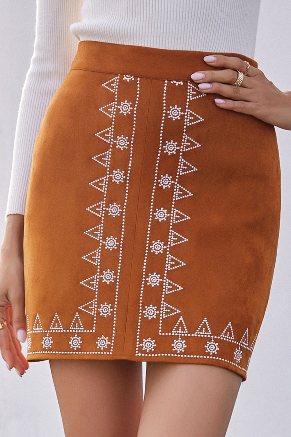 Embroidered Pattern High Waist Skirt