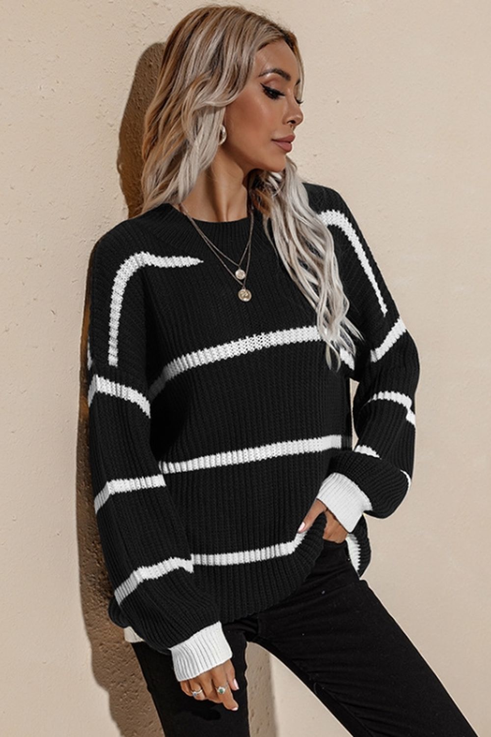 Round Neck Loose Striped Knit Pullover