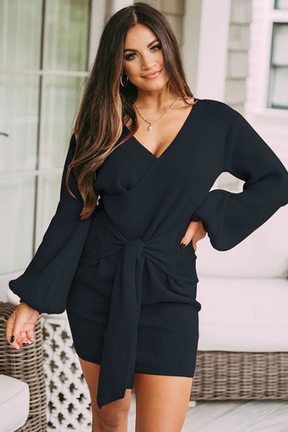 Long-Sleeved V-Neck Tie Solid Color Dress
