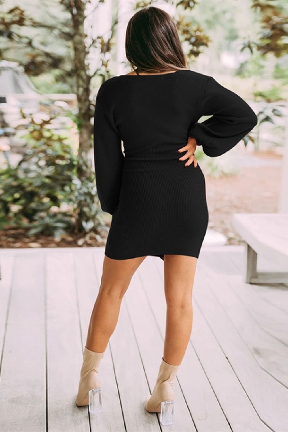 Long-Sleeved V-Neck Tie Solid Color Dress