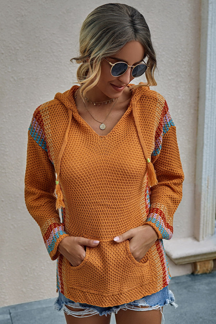 Hooded Long-sleeved Pullover