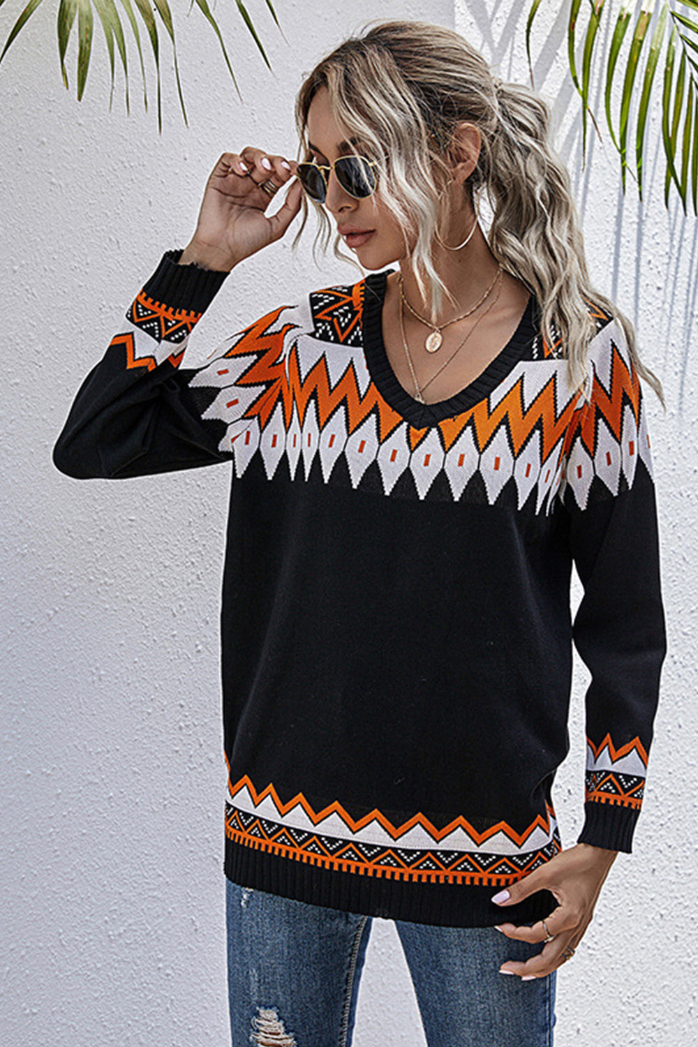 Loose Contrast Color Pullover V-neck Sweater