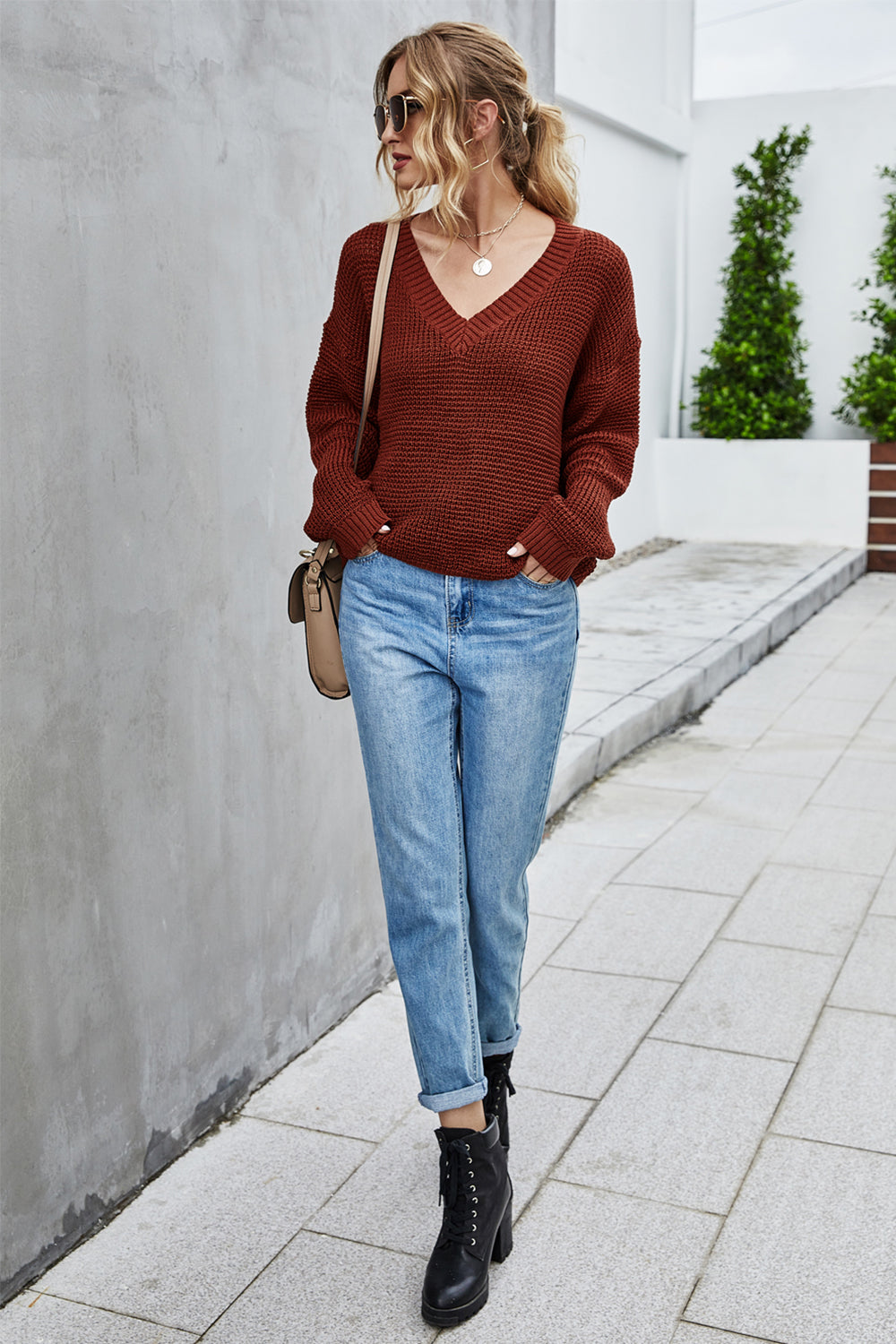 V-Neck Knitted Pure Color Base Shirt