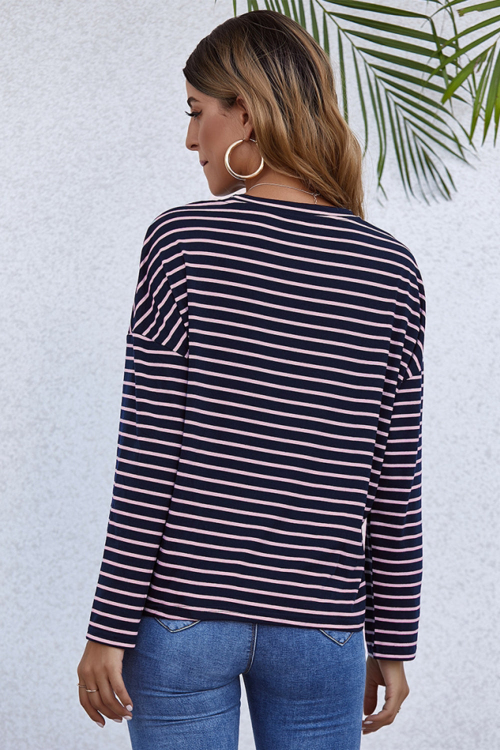 Long-Sleeve Loose Round Neck Striped T-shirt