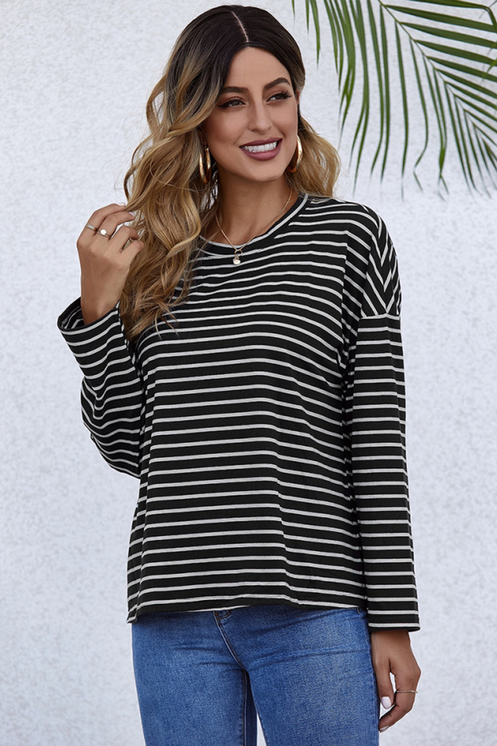 Long-Sleeve Loose Round Neck Striped T-shirt
