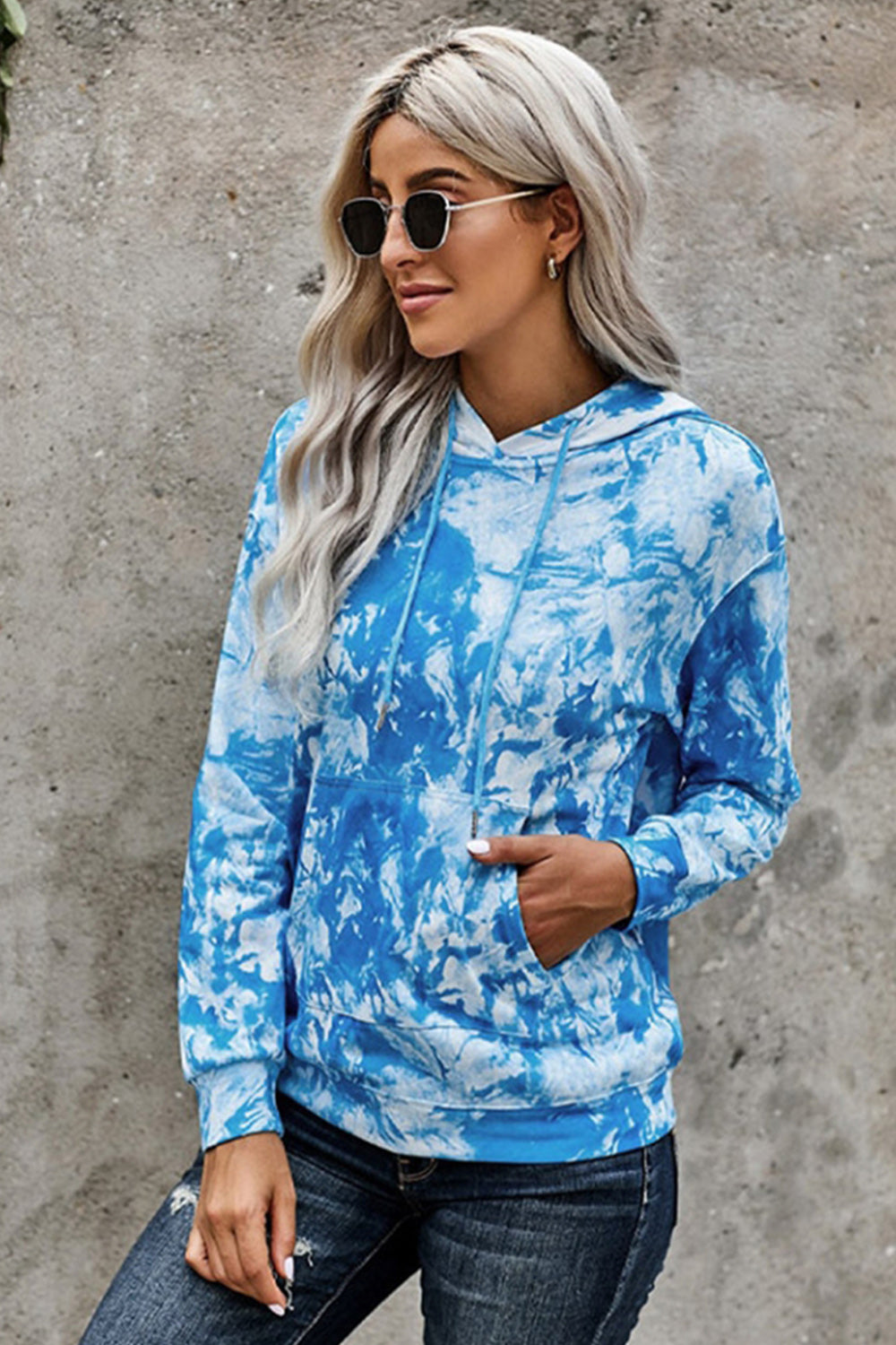 Tie-dyed Hooded Pocket Sweater