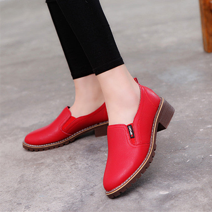 Round Toe Lace-Up Oxford Flats