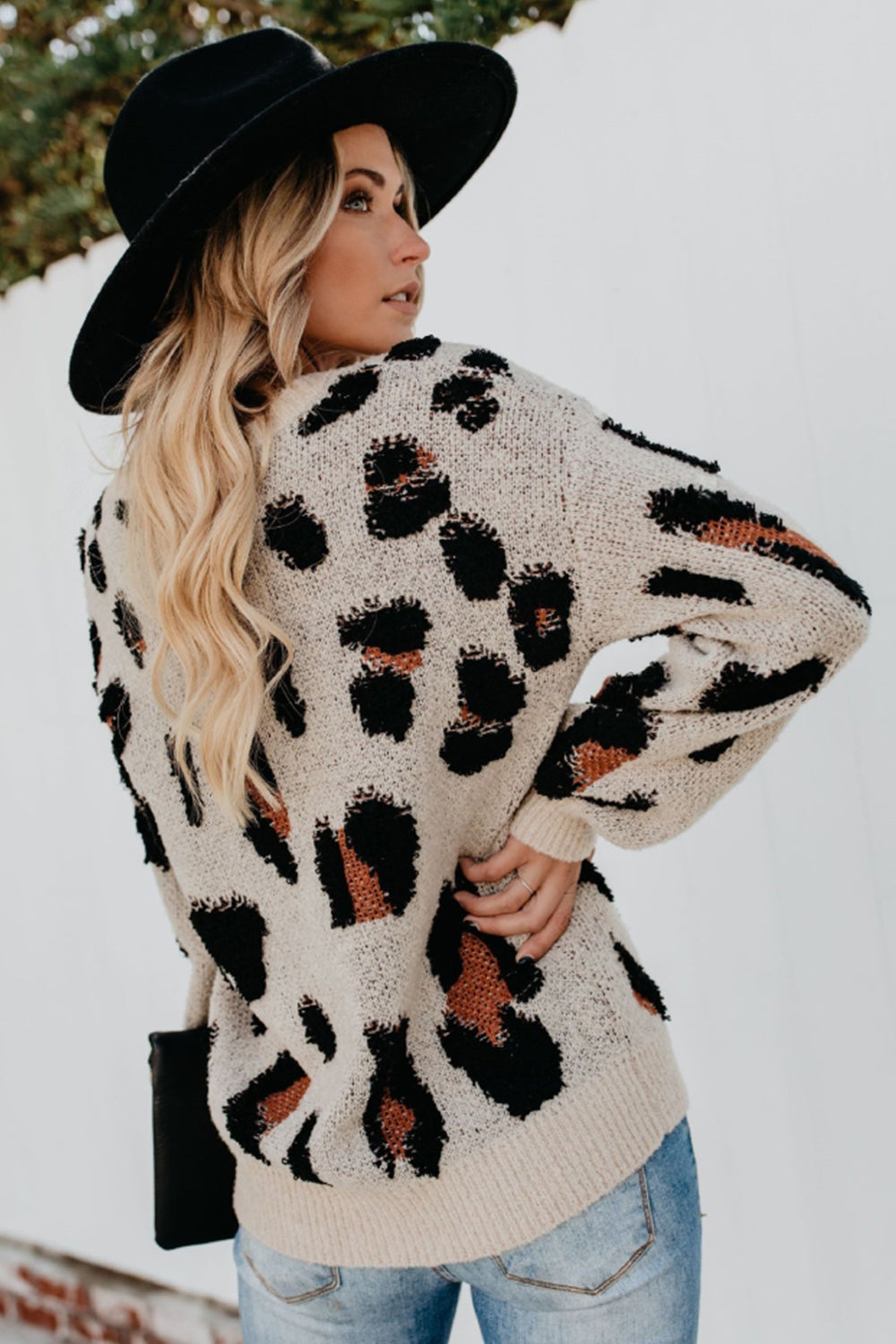 Leopard Round Neck Pullover Sweater