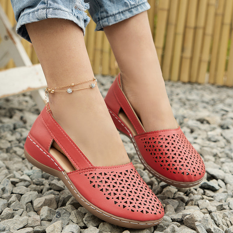 Hollow Out Closed Toe Slip On Flat Sandals