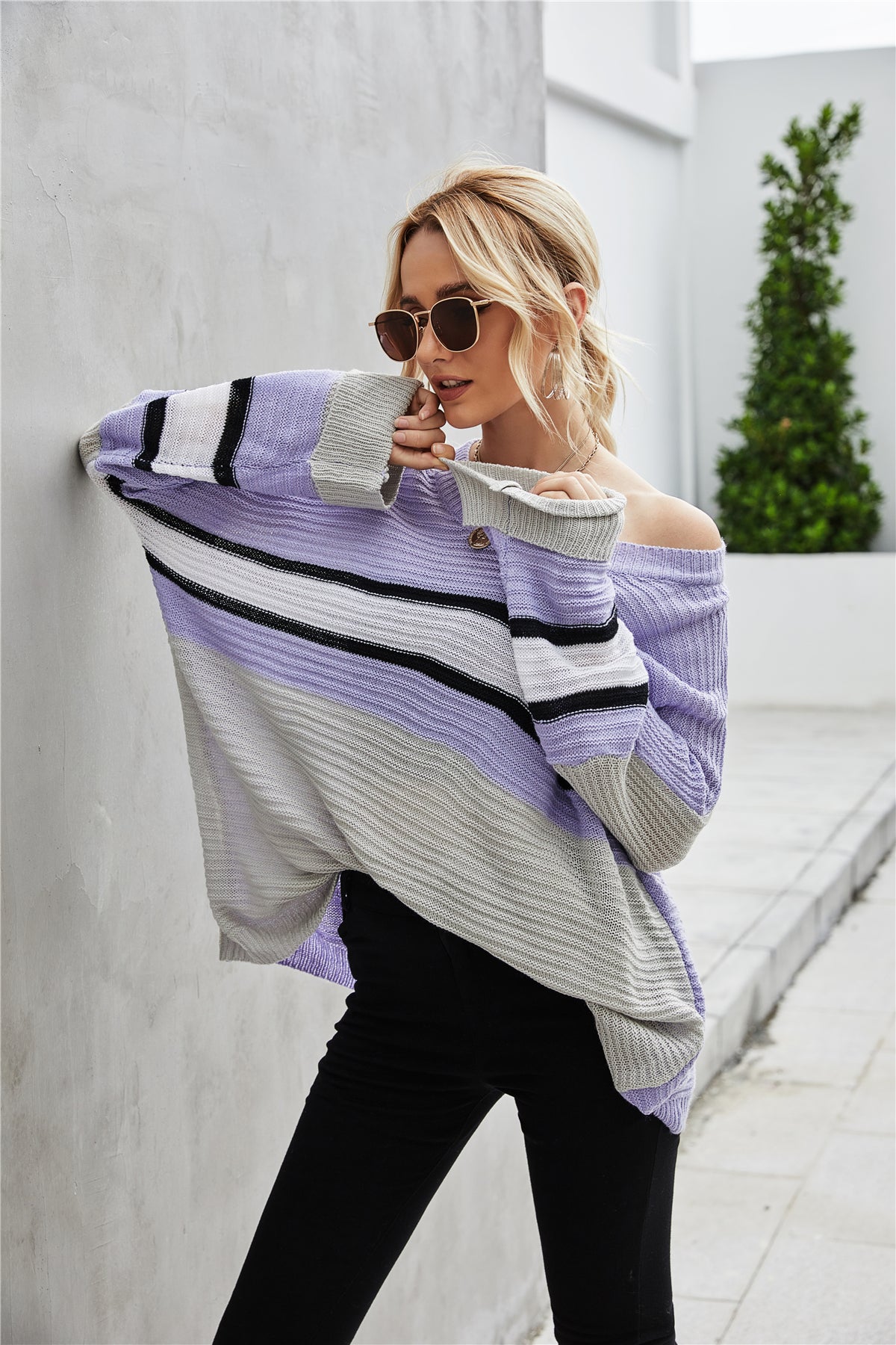 Scoop Neck Striped Color Block Pullover