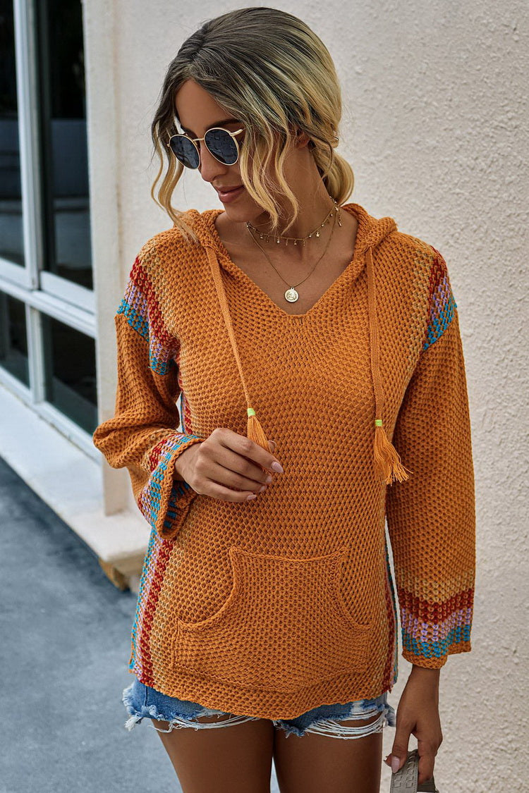 Hooded Long-sleeved Pullover