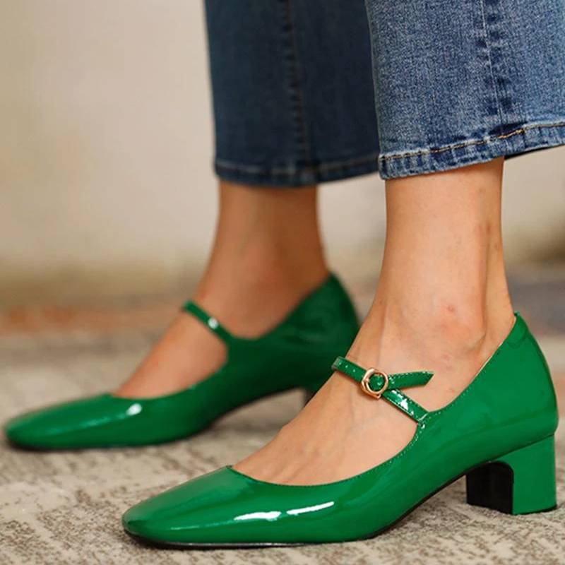 Mary Jane Style Low Heel Shoes