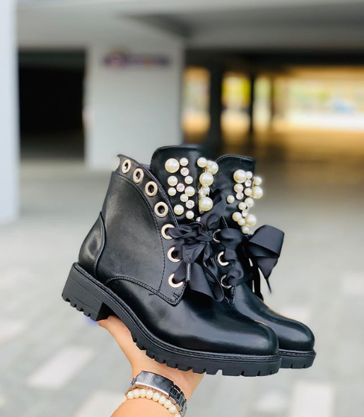 Pearl Ribbon Decorated Black Ankle Boots