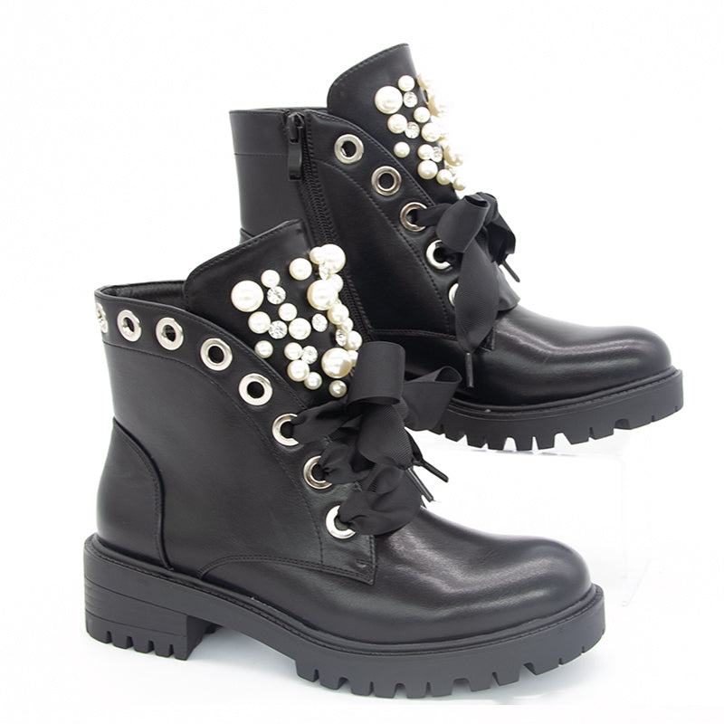 Pearl Ribbon Decorated Black Ankle Boots