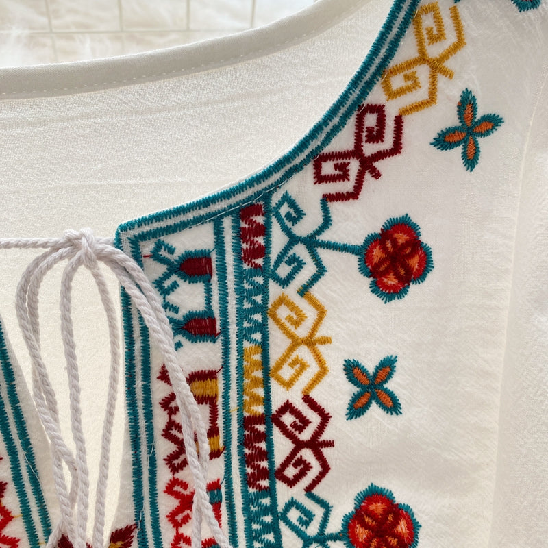 Long Sleeve Bandage Bress Vintage Floral Embroidery Dress