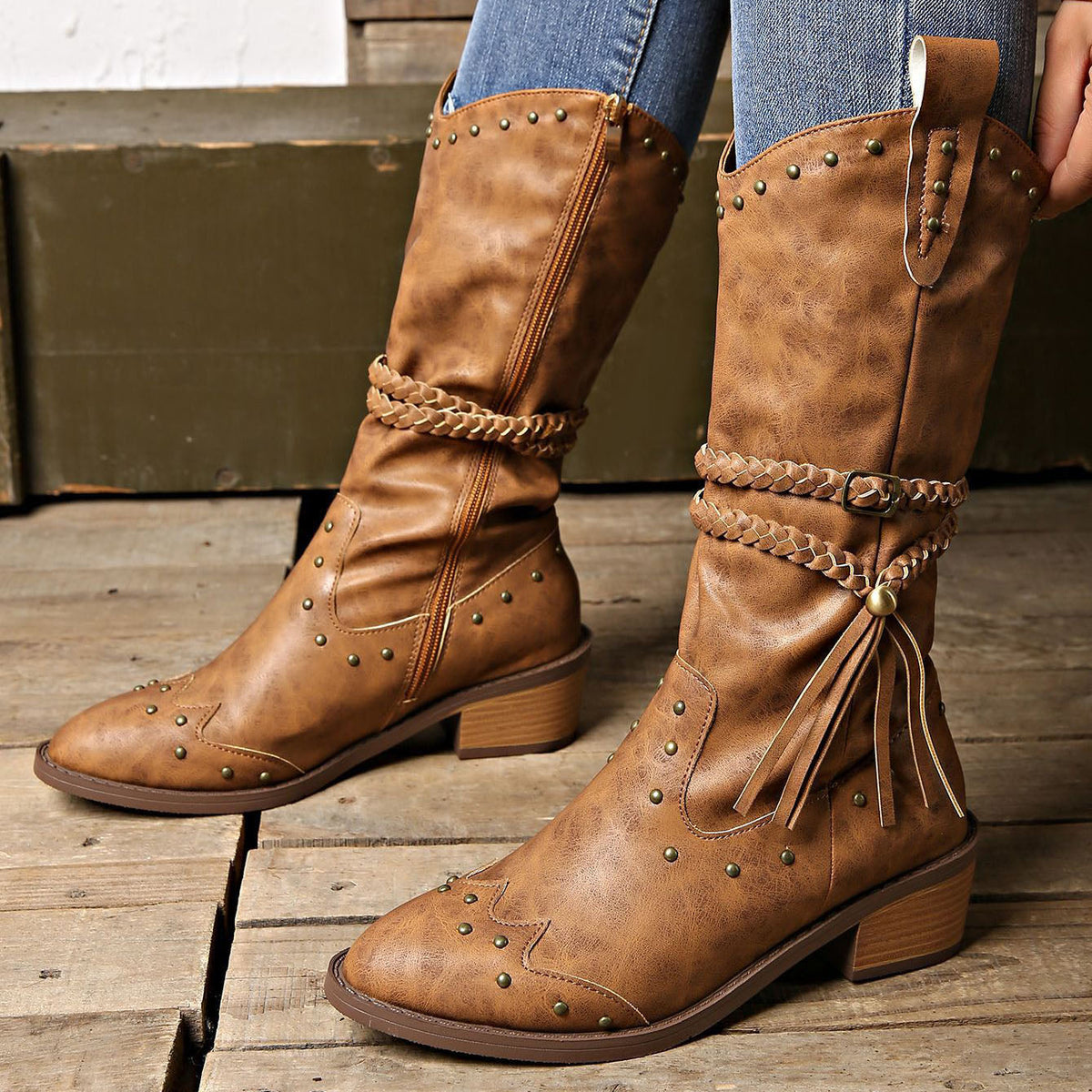 Rivet belt buckle tassel mid-calf Martin boots