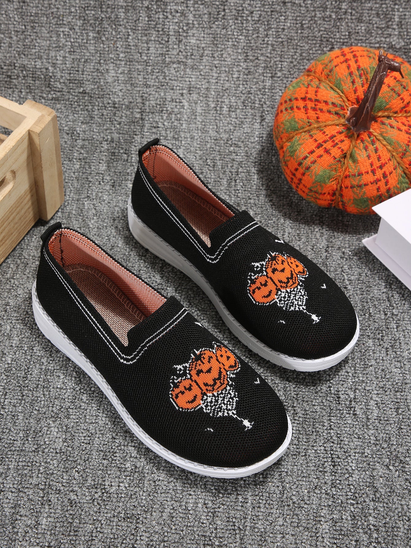 Flyknit Halloween flat loafers