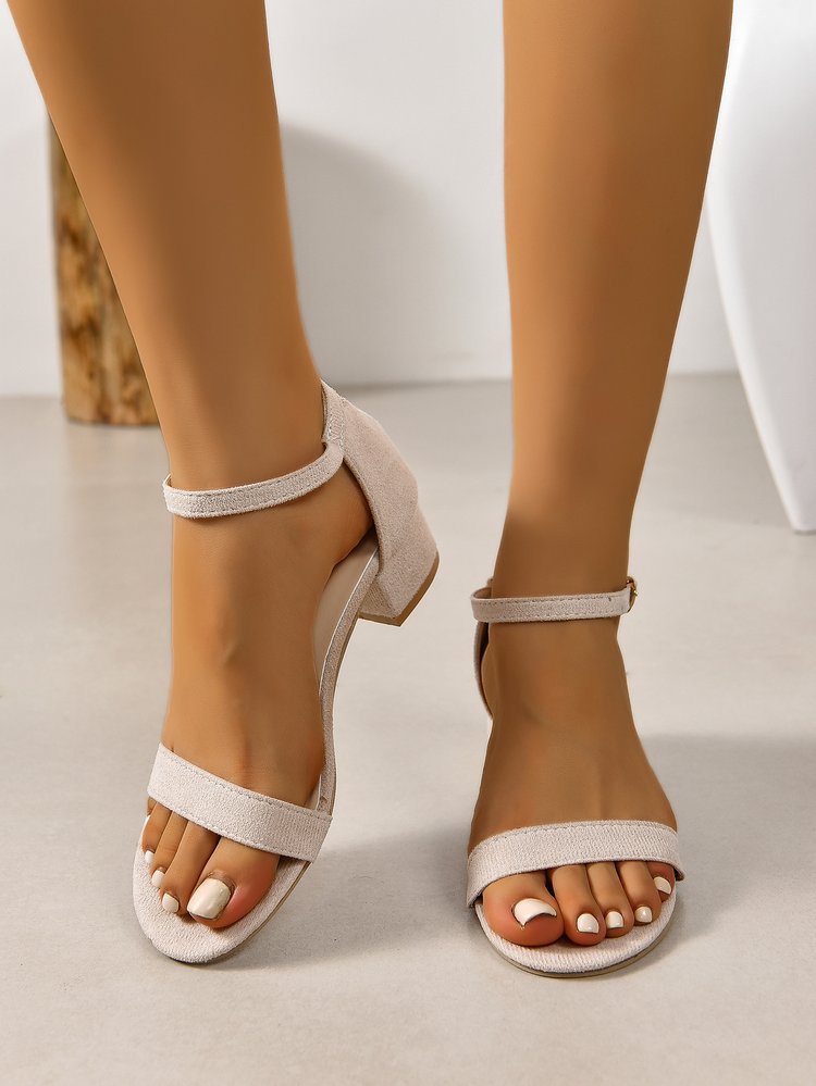 One-buckle low block heel sandals