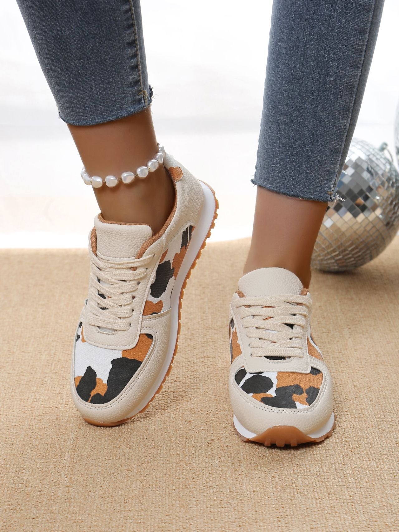 Ribbed Sole Camouflage Lace-up Casual Sneakers