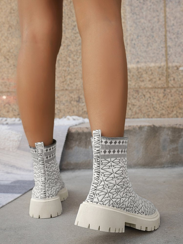 Geometric pattern flyknit stretch high-top chimney boots