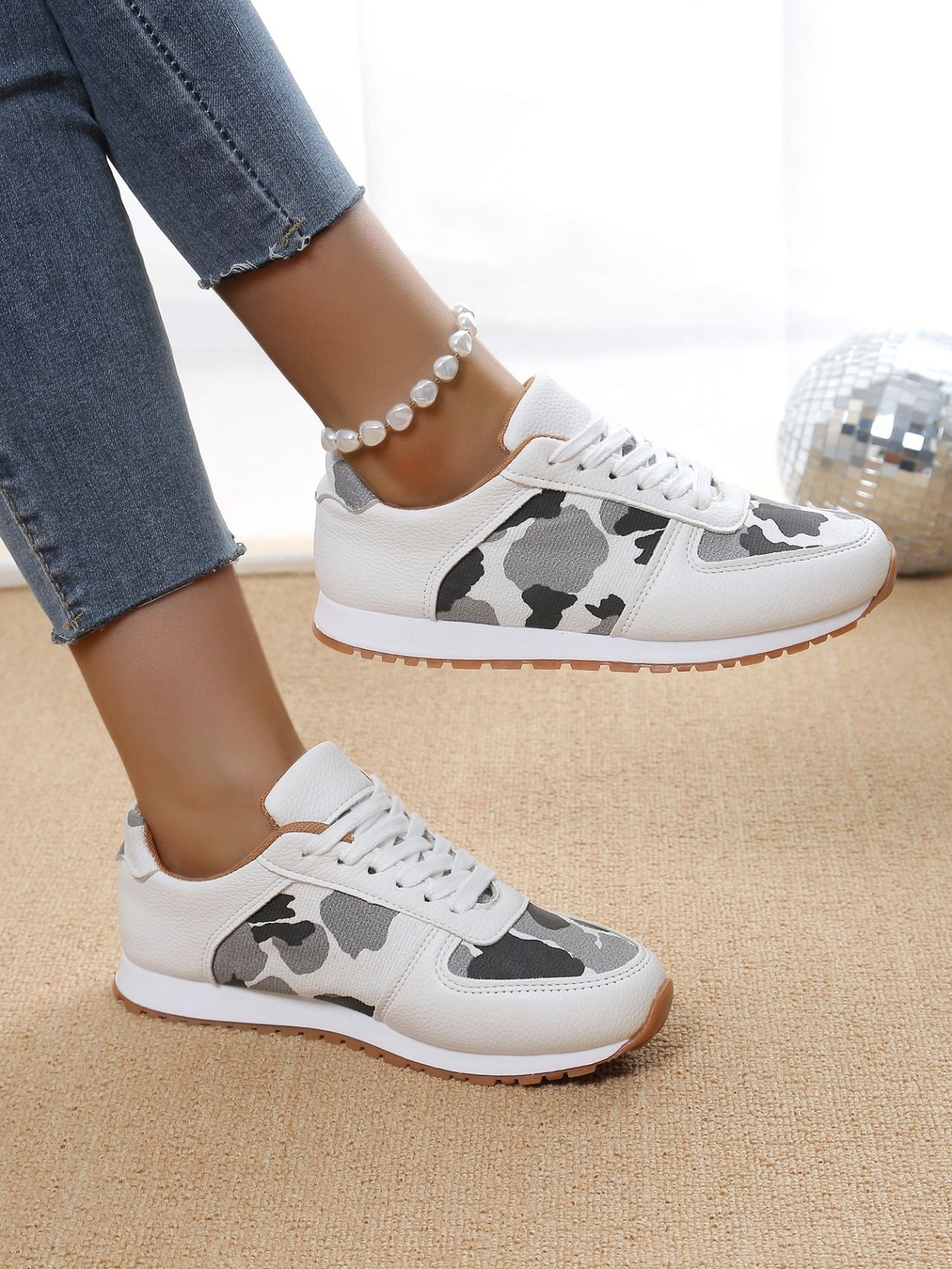 Ribbed Sole Camouflage Lace-up Casual Sneakers