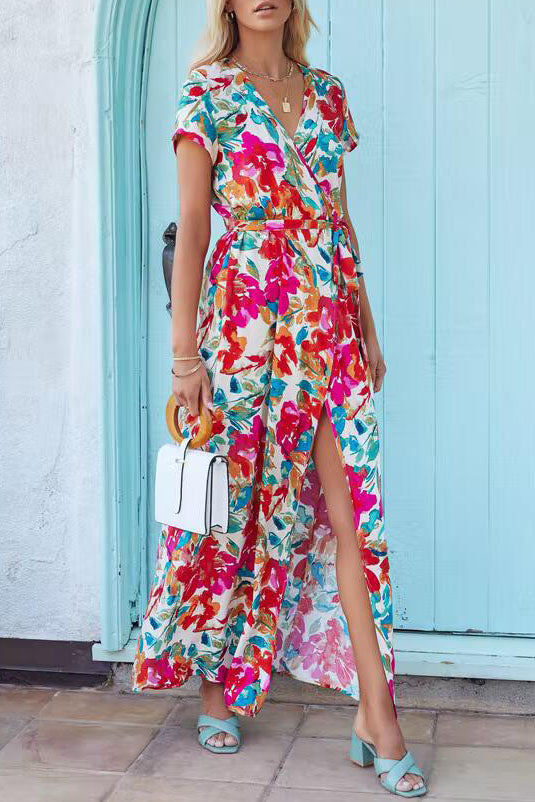 Brilliant Short Sleeve V-Neck Floral Dress