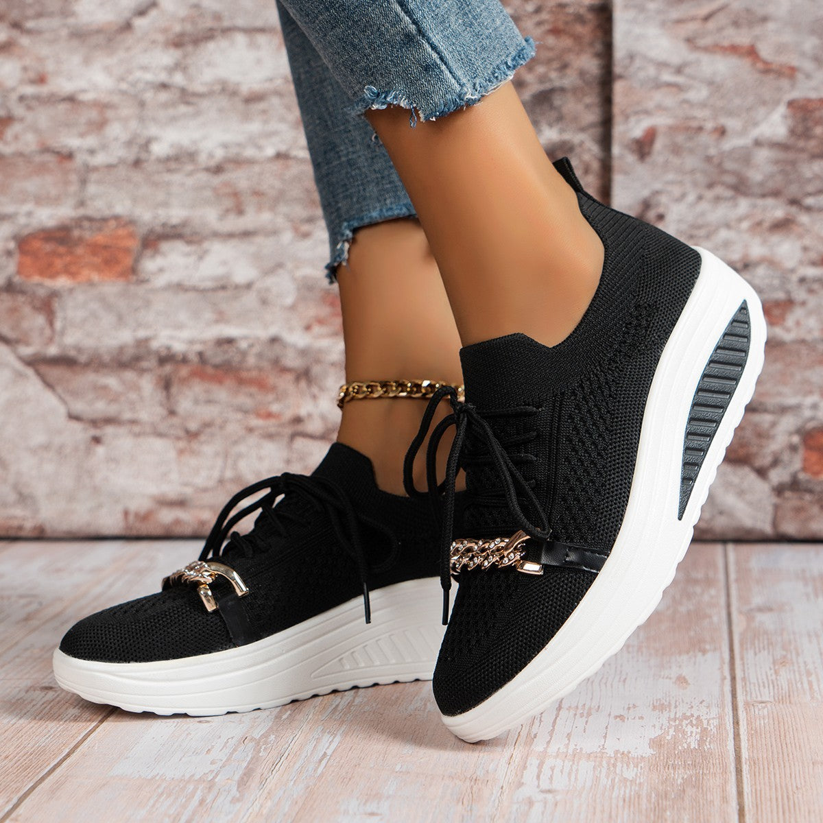 Flyknit Breathable Upper Chain Wedge Lace-up Sneakers