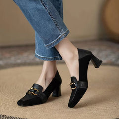 Retro Chunky Heel Mary Jane Pumps