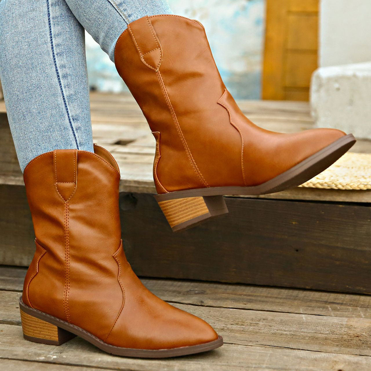 Chunky heel Cavalier Martin short boots