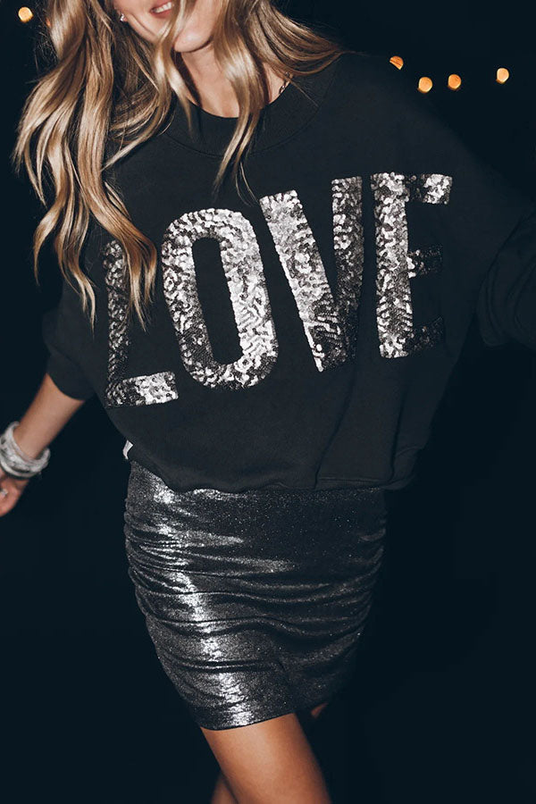 Bat sleeve sequin LOVE black sweatshirt