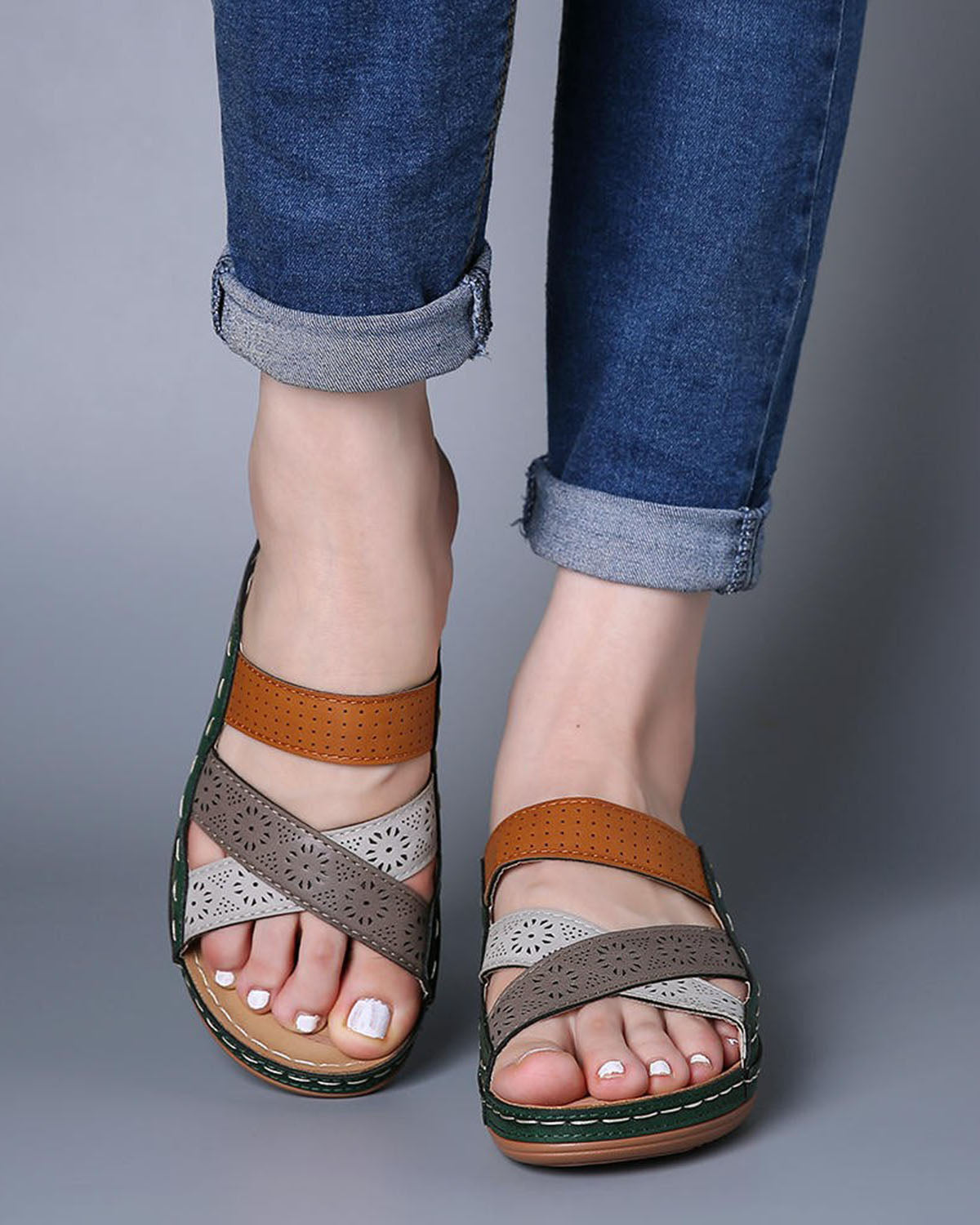 Retro multi-color spliced slippers