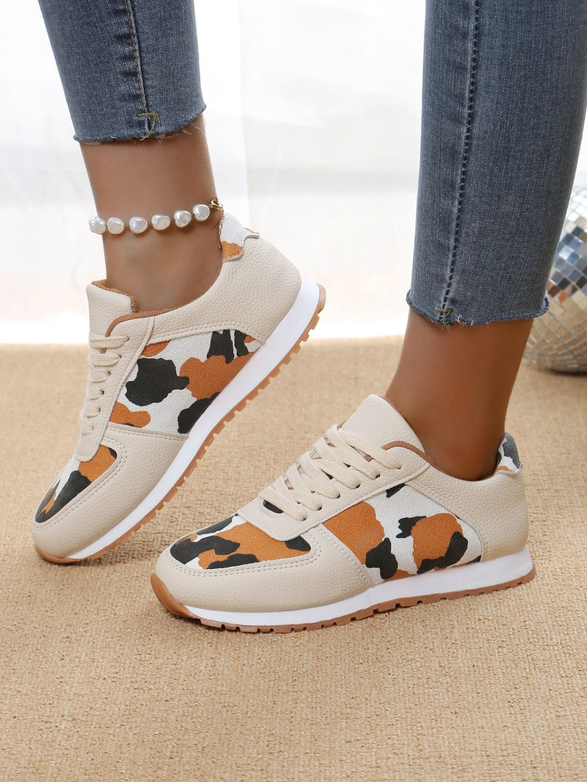 Ribbed Sole Camouflage Lace-up Casual Sneakers