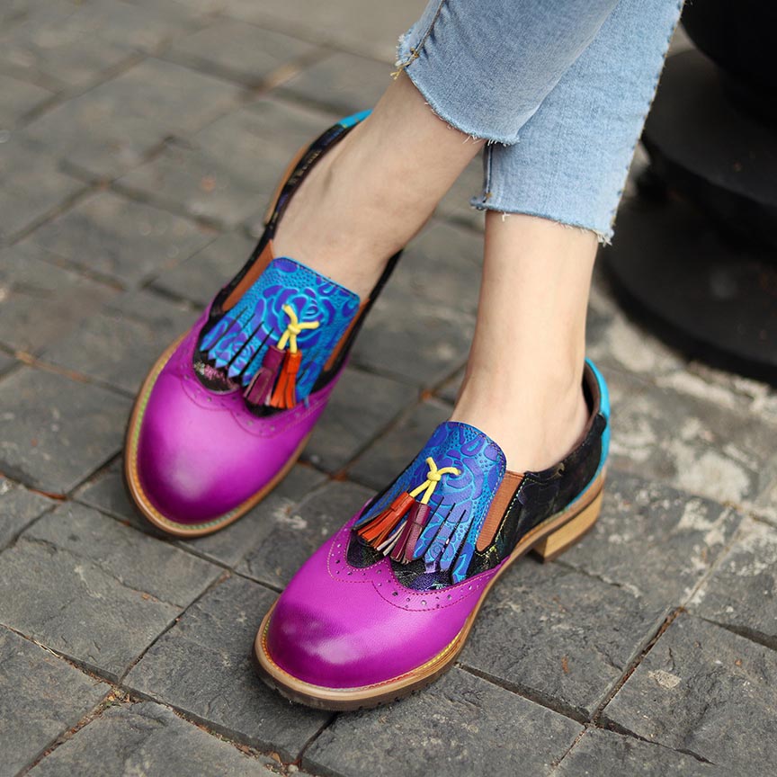 Wonderland Brogue Tassels Leather Shoes