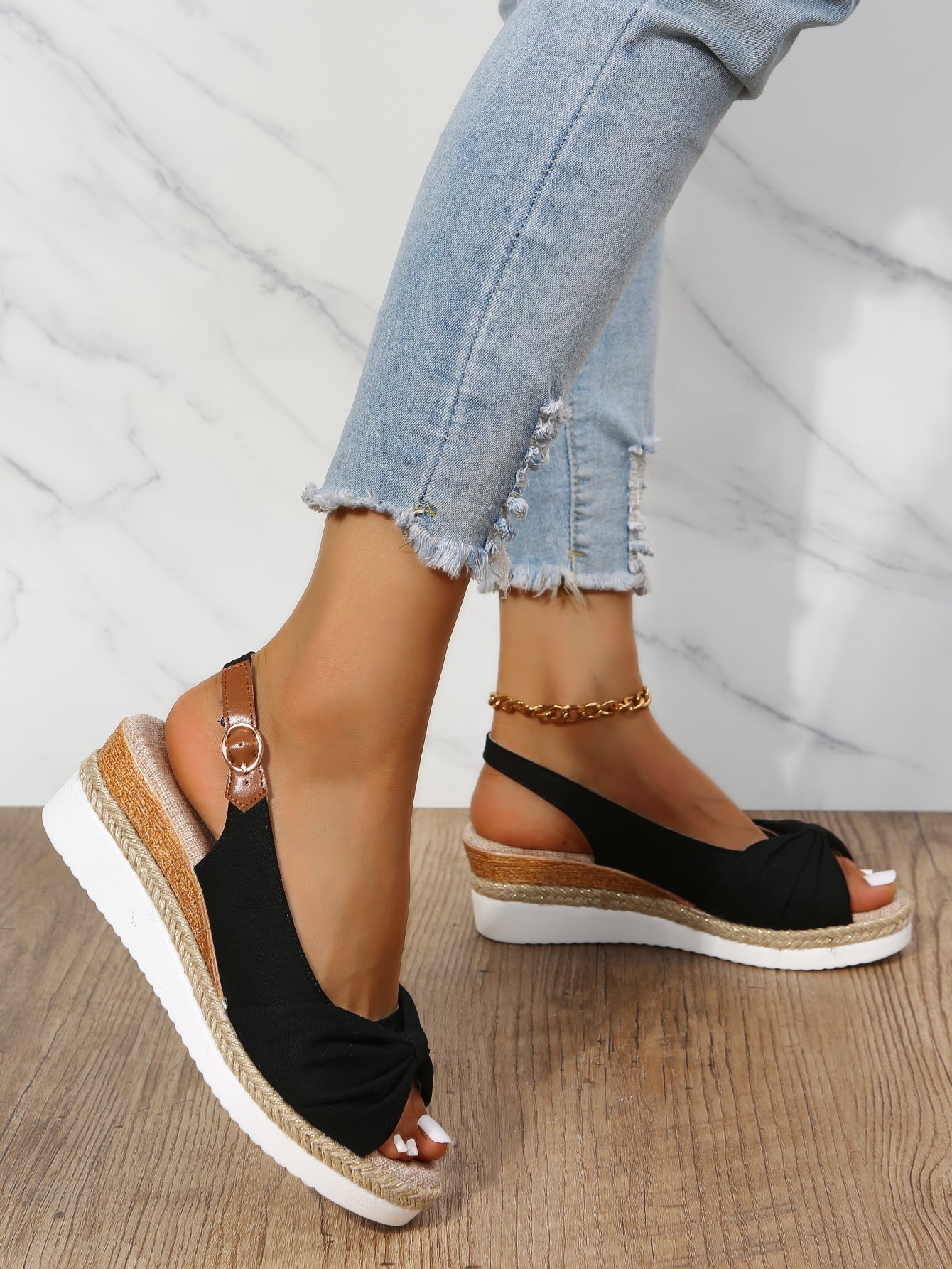 Lightweight Buckle Peep Wedges Sandals