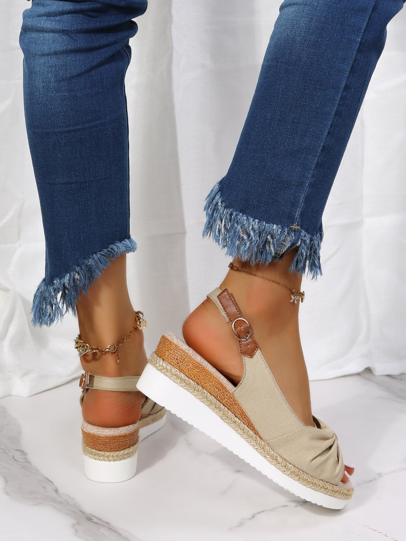 Lightweight Buckle Peep Wedges Sandals