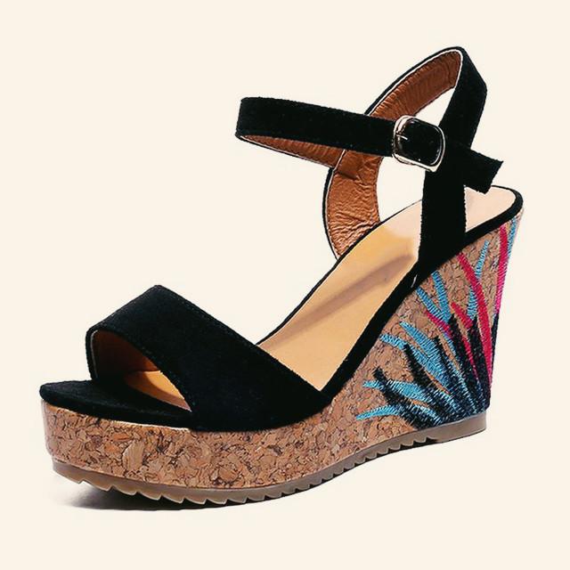 Ankle-strap Leaf Print Wedges Sandals