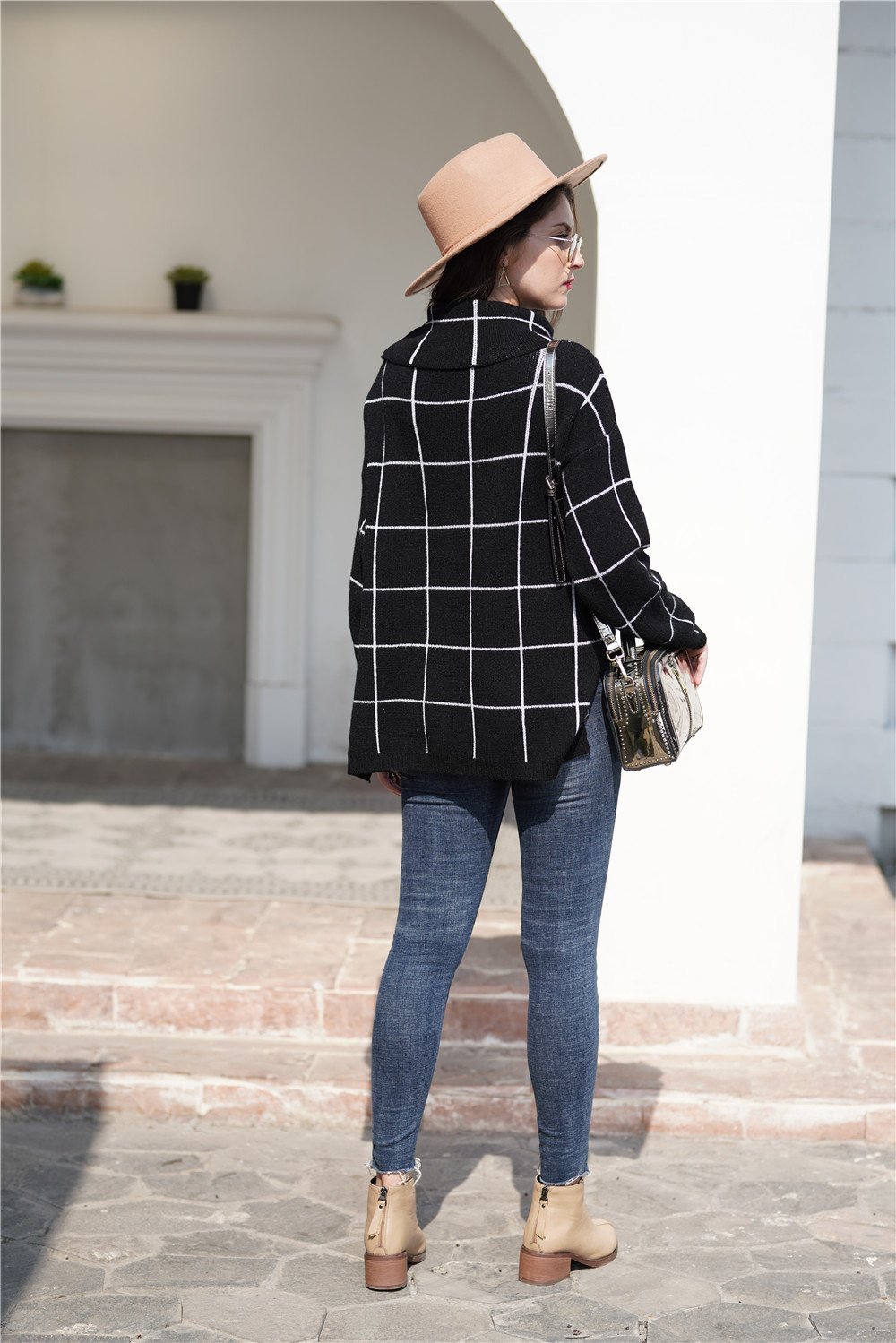 Chic Turtleneck Loose Plaid Sweater - Khaki