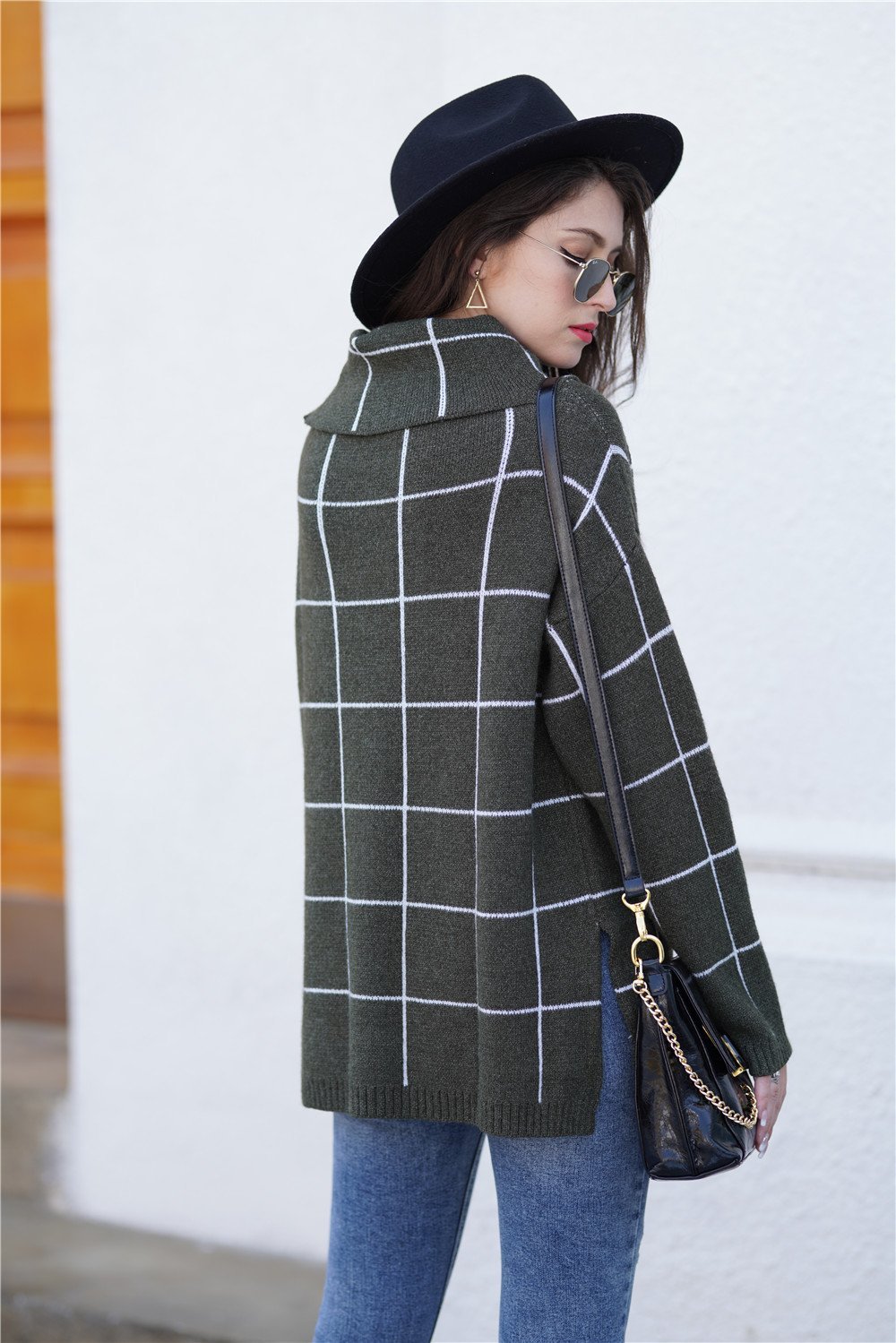 Chic Turtleneck Loose Plaid Sweater - Khaki