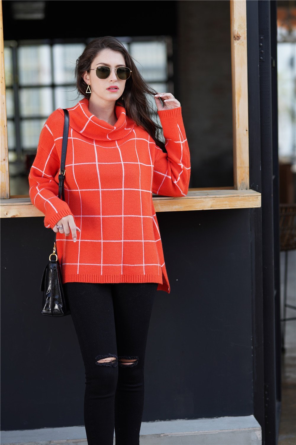 Chic Turtleneck Loose Plaid Sweater - Red