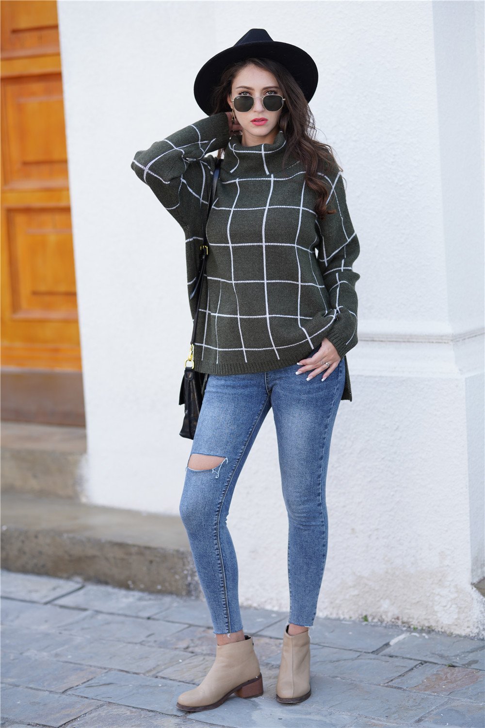 Chic Turtleneck Loose Plaid Sweater - Khaki